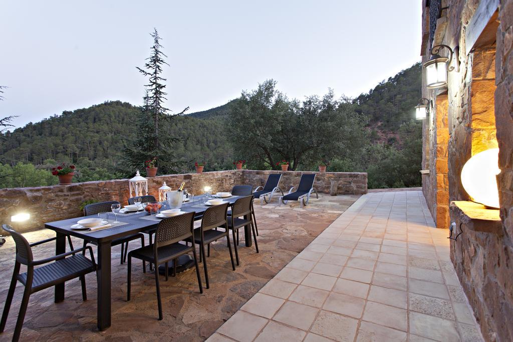 Masia Ca L'Anima Hotel La Baronia de Rialb Buitenkant foto