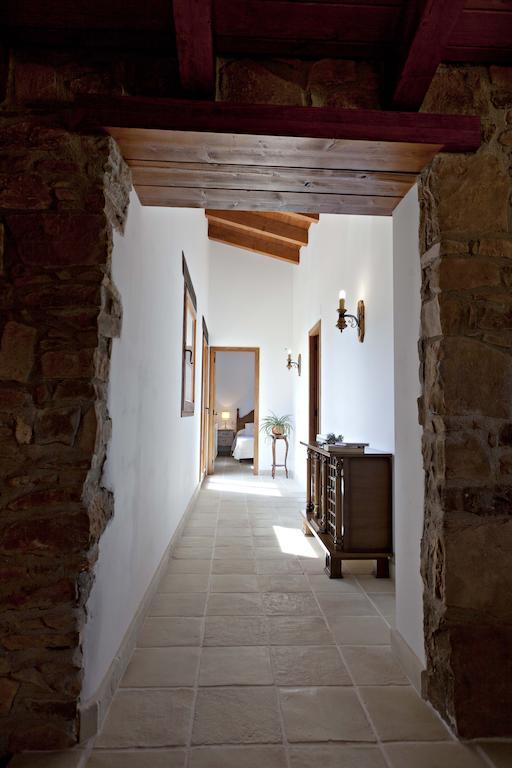 Masia Ca L'Anima Hotel La Baronia de Rialb Kamer foto