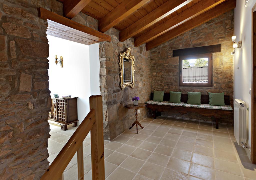 Masia Ca L'Anima Hotel La Baronia de Rialb Kamer foto